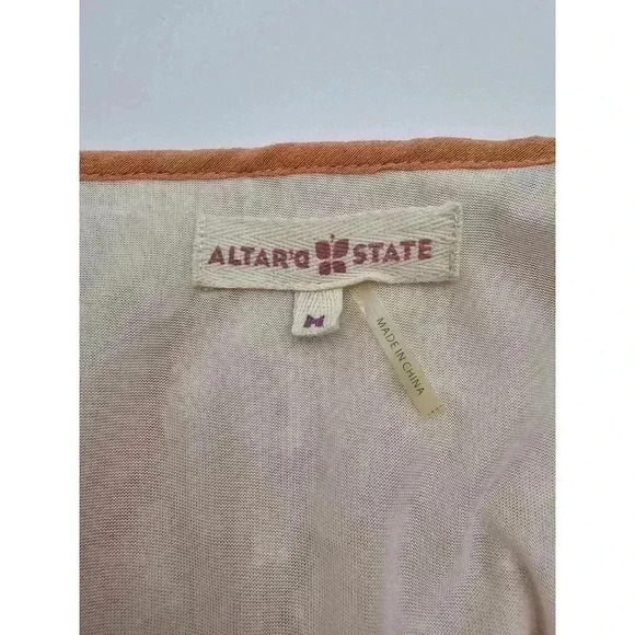 Altar'd State Women's Size M Lace and Frill Boutique Style Top - Picture 3 of 6